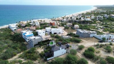 A beachfront Community Spa Buena Vista